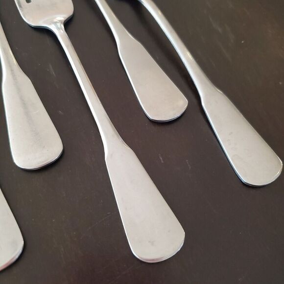 4 SSS Oneida Colonial Boston/Minute Man Stainless Flatware Salad forks - Picture 2 of 3